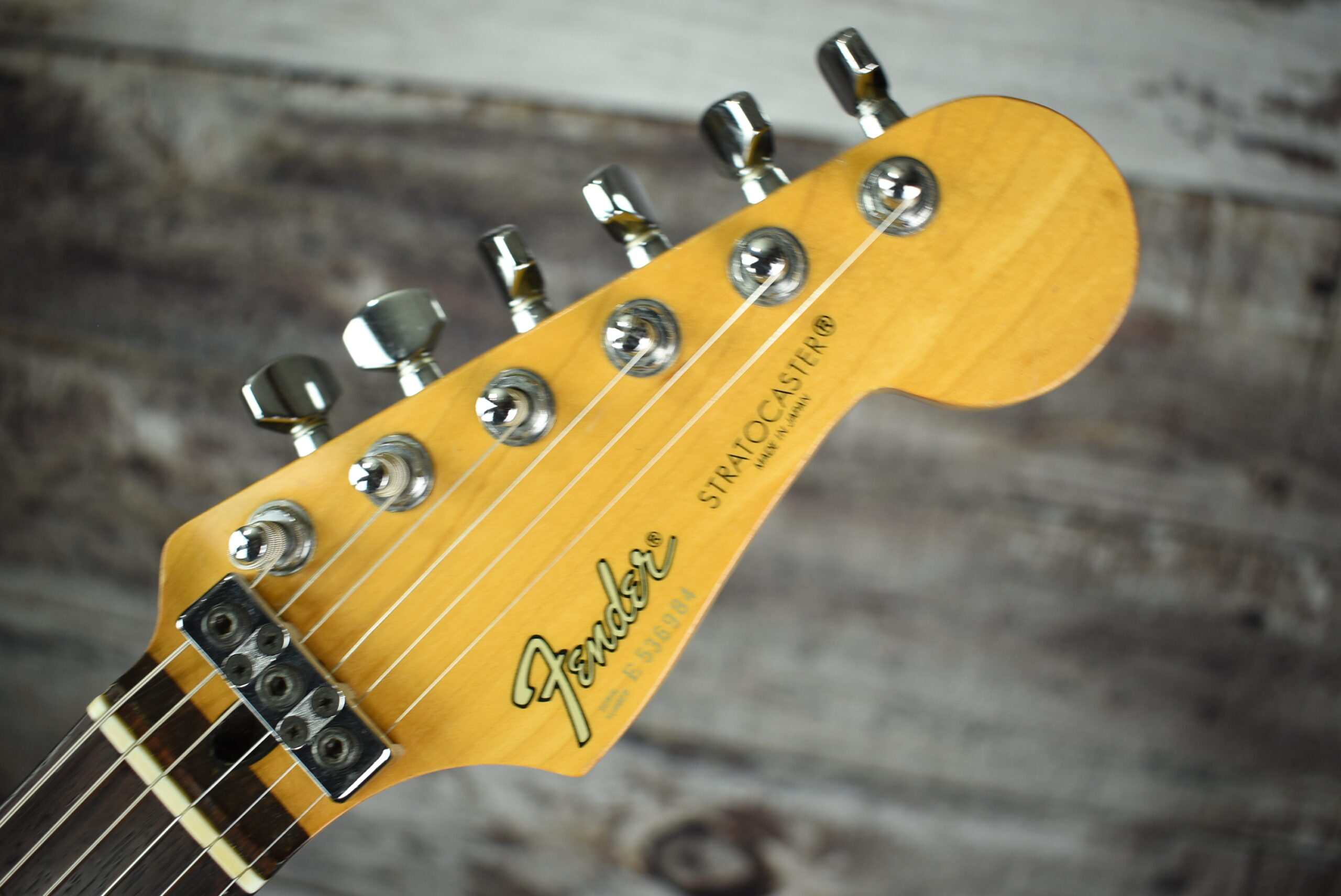1985 Fender Stratocaster MIJ