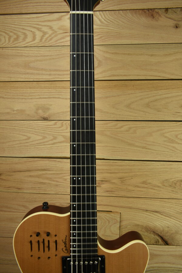 Godin A6 Ultra 2022 - Natural