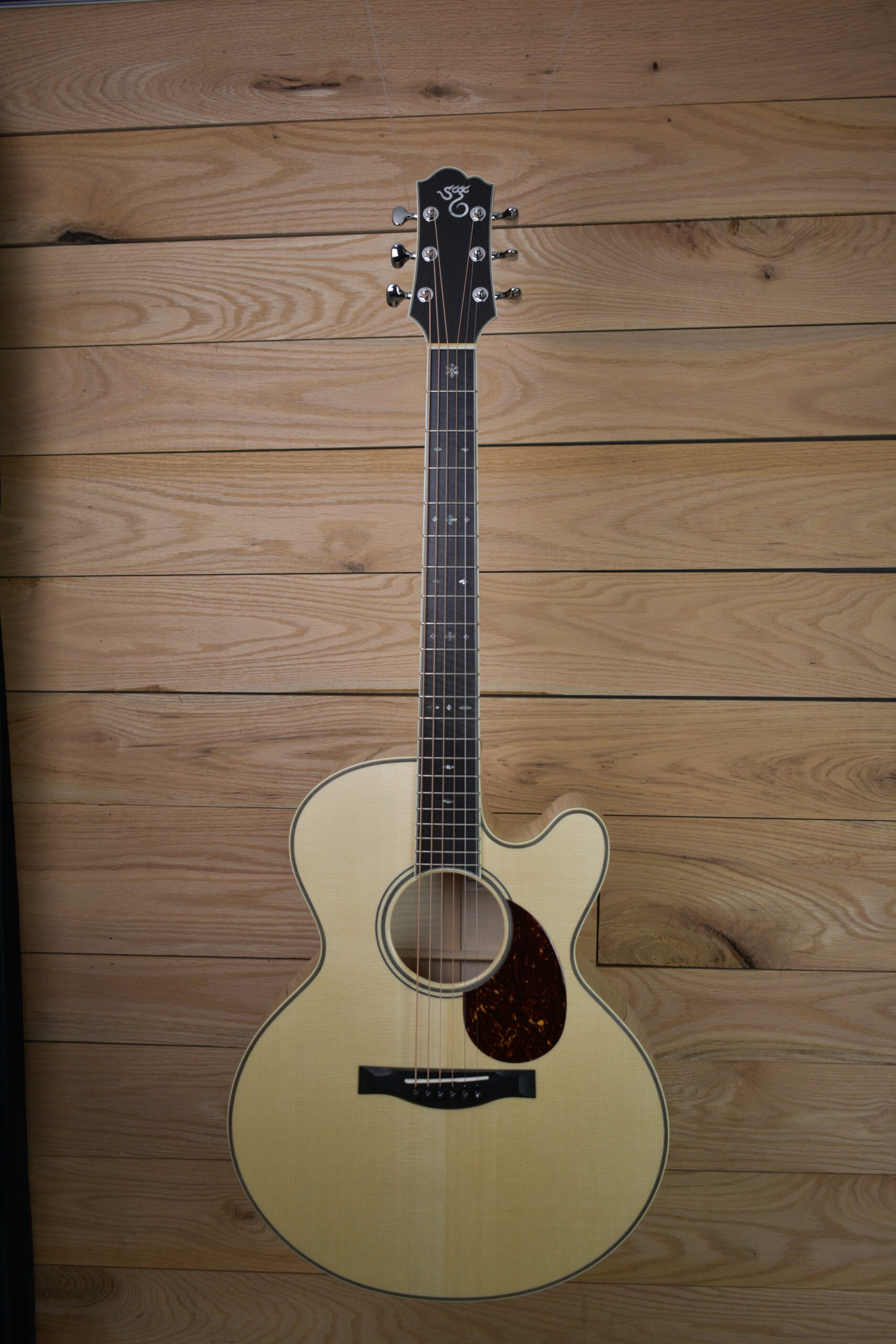 Santa Cruz F Model cutaway 2026